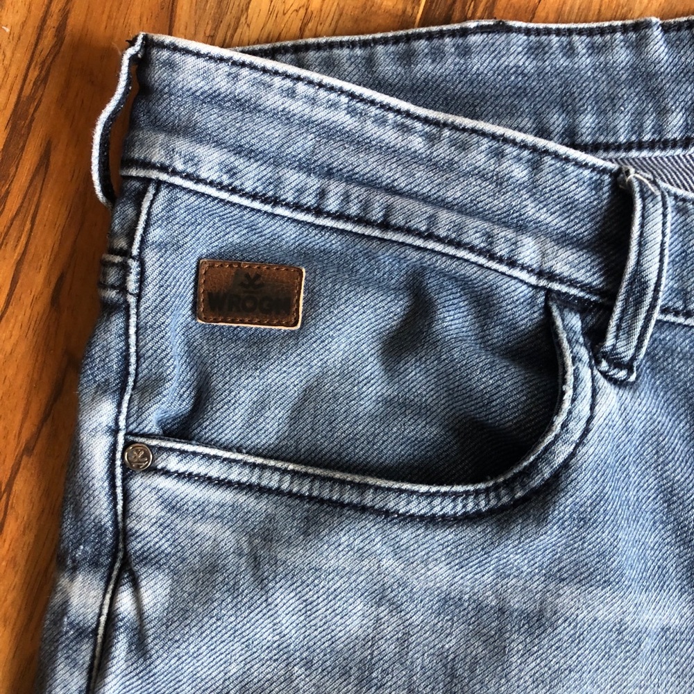 ⭐️FREE WITH PURCHASE⭐️
WROGN Jeans - Picture 2 of 9